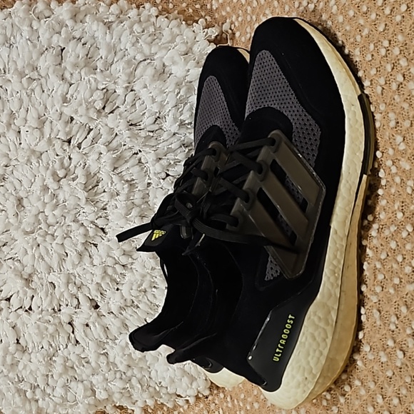 Adidas Ultraboost Sneakers - Picture 15 of 16